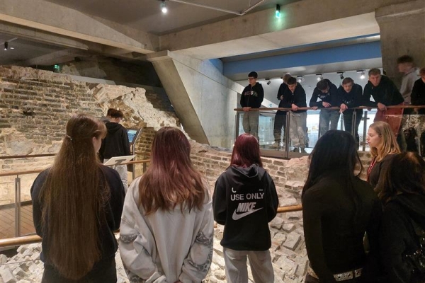 IIA klasės edukacija Valdovų rūmuose